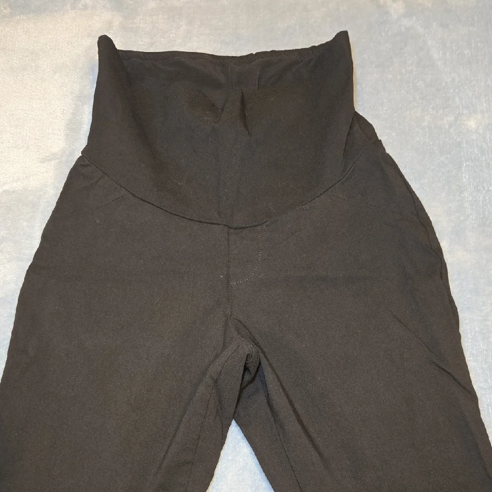 Motherhood Bounceback Black Leggings - Picture 2 of 6